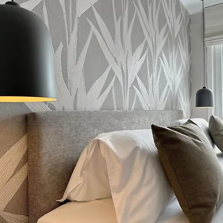 Ebbe Flut, Whg 17 Lägenhet