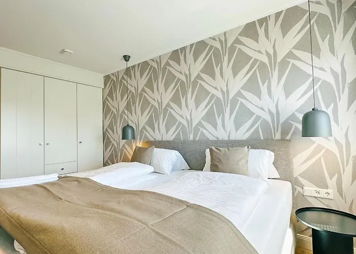 Ebbe Flut, Whg 17 * Westerland